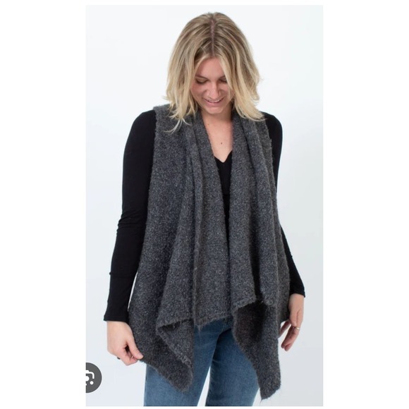 Soft Joie Sleeveless Wool Cardigan Vest Gray Cozy Draped Size Small - Picture 1 of 6